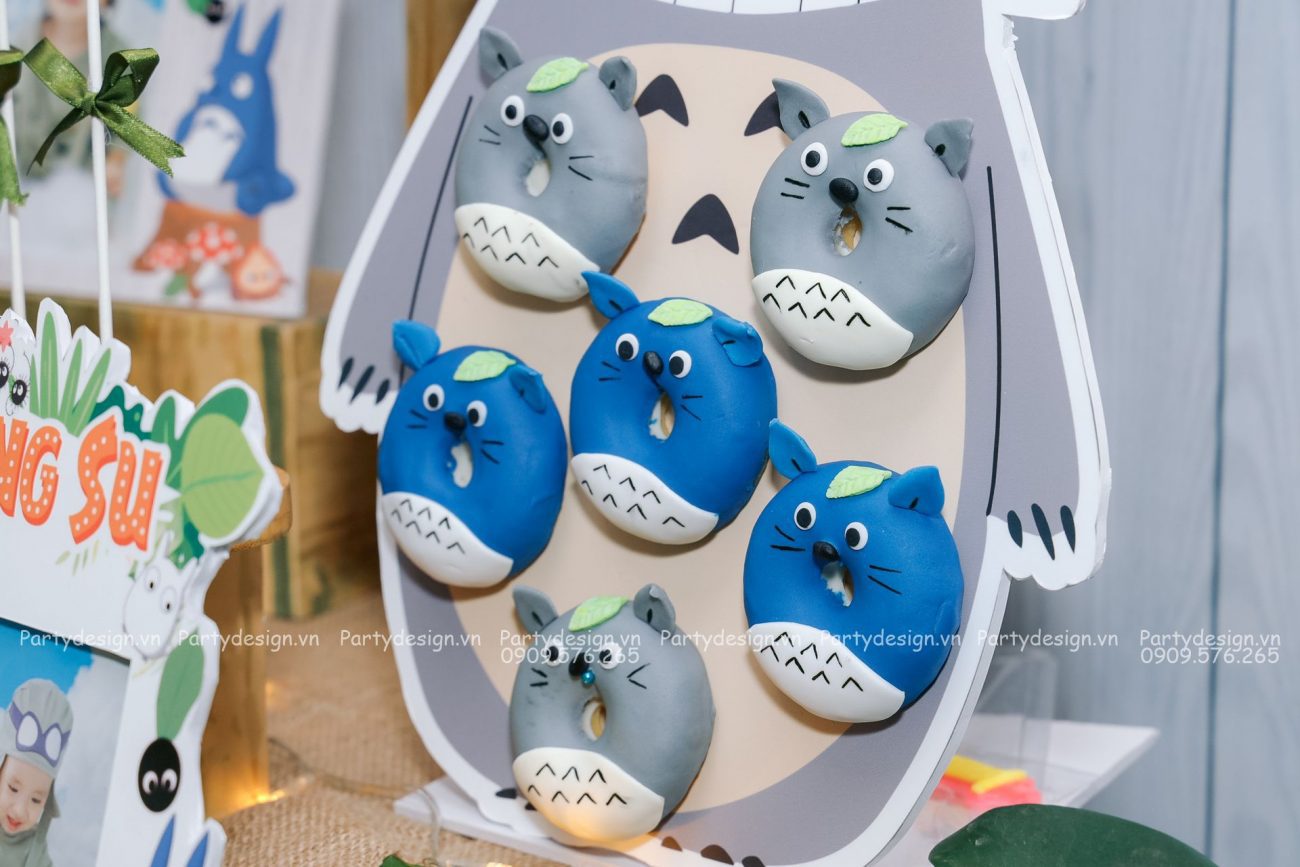 Trang trí sinh nhật thỏ Totoro - Bing Su