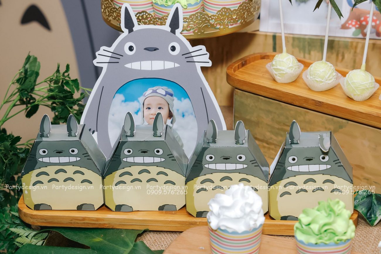 Trang trí sinh nhật thỏ Totoro - Bing Su