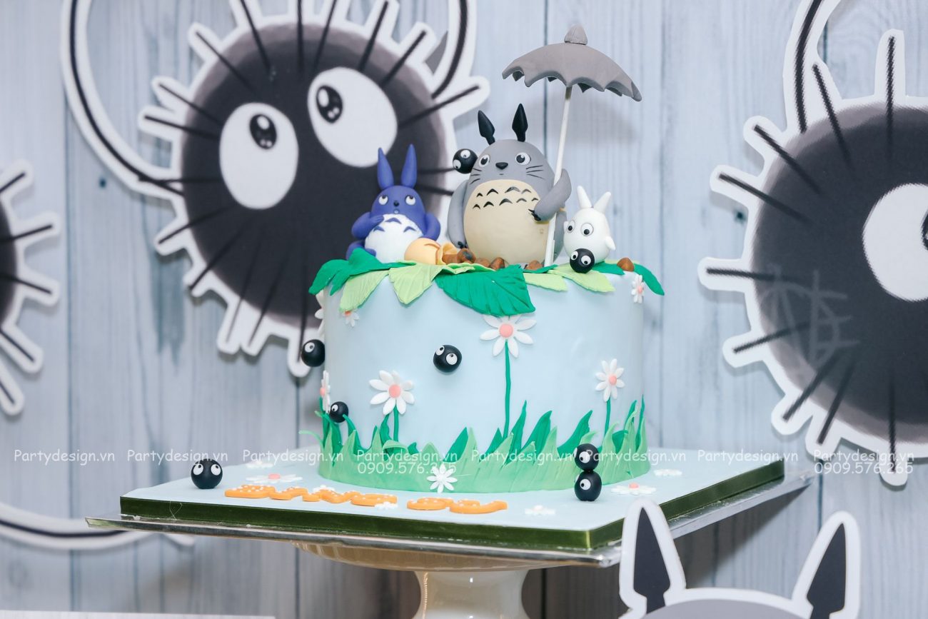 Trang trí sinh nhật thỏ Totoro - Bing Su