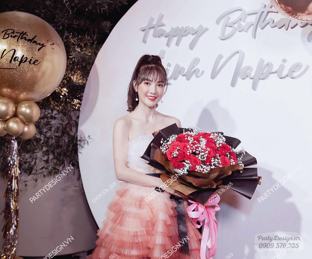 Trang trí sinh nhật hot girl Linh Napie
