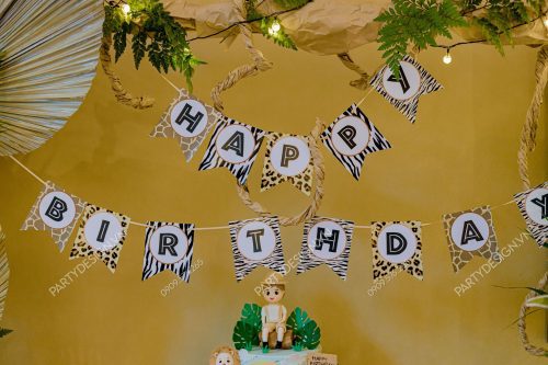 Dây cờ treo Happy Birthday chủ đề Safari - bé Henry