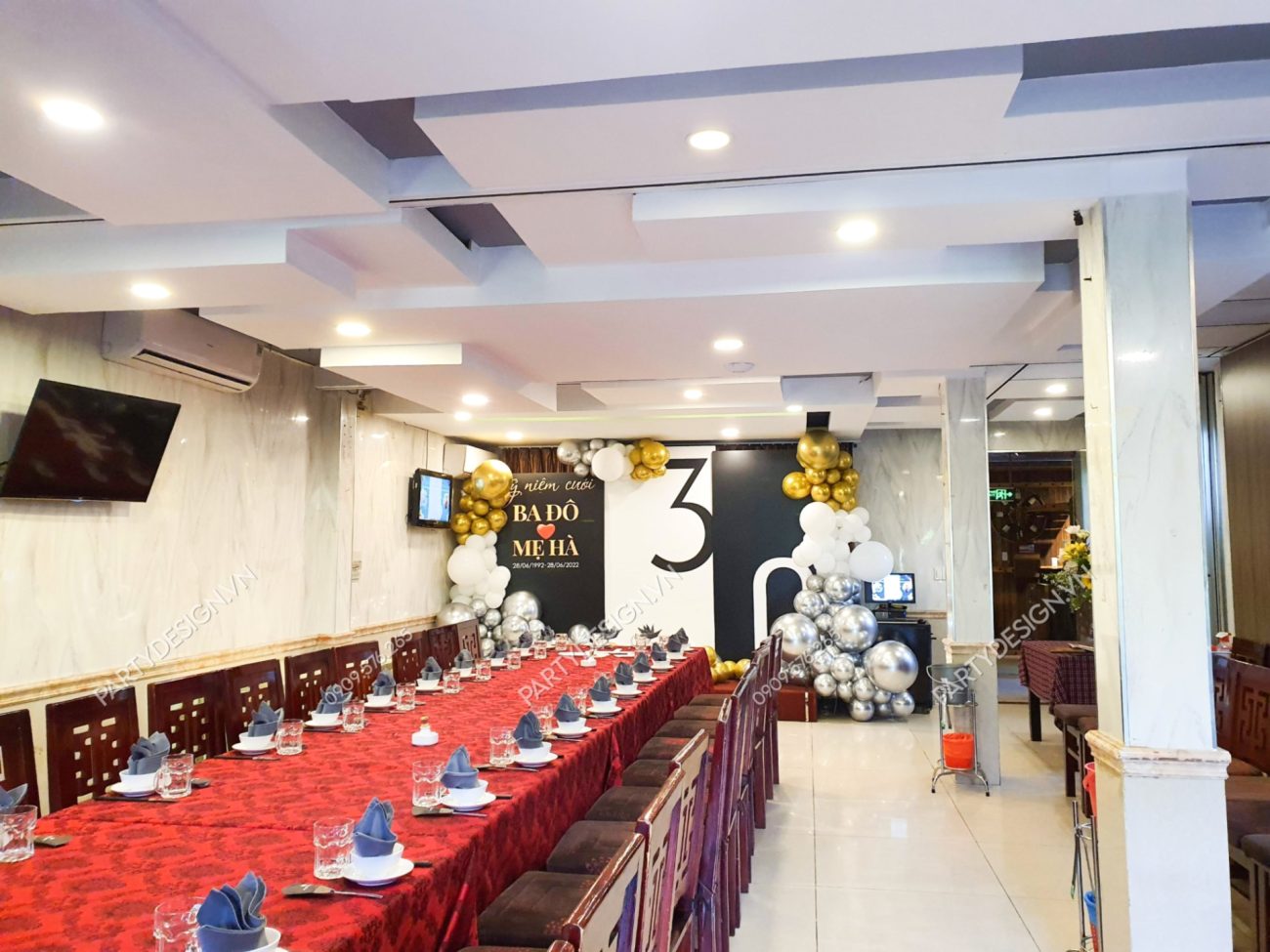 Trang trí sinh nhật người lớn, kỷ niệm cưới Ba Đô - Mẹ Hà-partydesign.vn