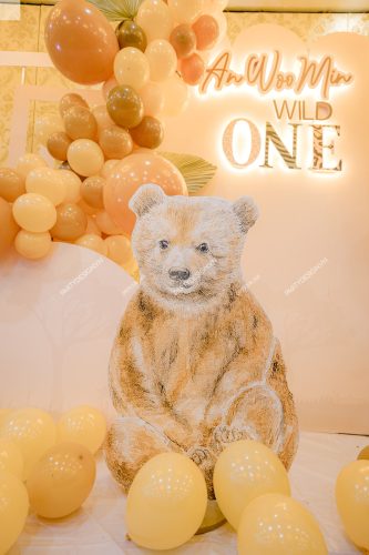 Standee gấu trang trí tiệc sinh nhật chủ đề Safari - bé An Woo Min