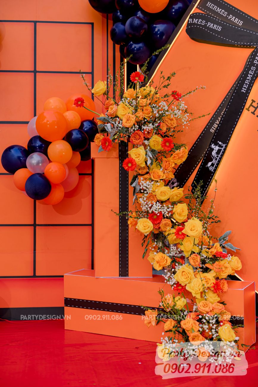 Backdrop trang trí tiệc sinh nhật chủ đề Hermes - bé Jolene