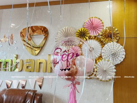 Bóng Jumbo trang trí sinh nhật sếp Vietcombank, tone hồng rose gold