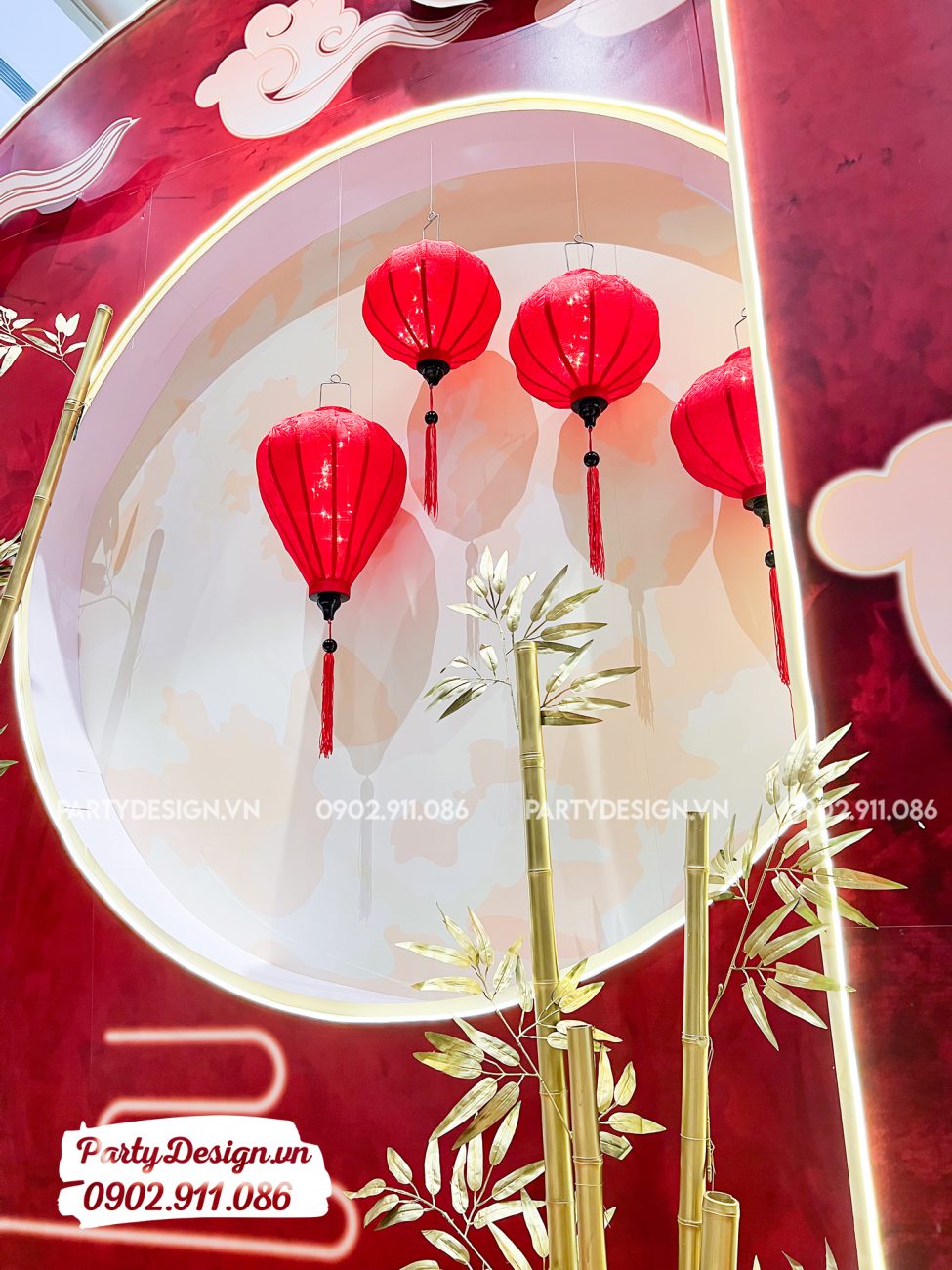 Decor lồng đèn trên backdrop Trung Thu 2