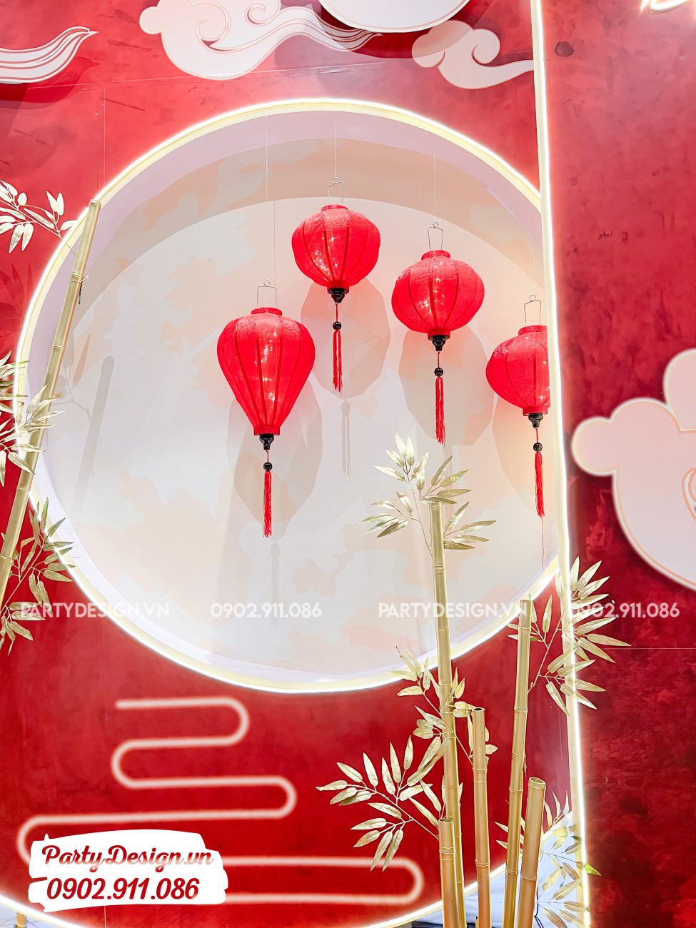 Decor lồng đèn trên backdrop Trung Thu