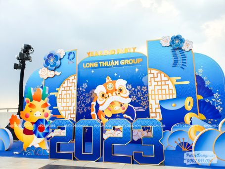 Trang trí Year End Party, tất niên tone xanh dương, công ty Long Thuận Group (5)