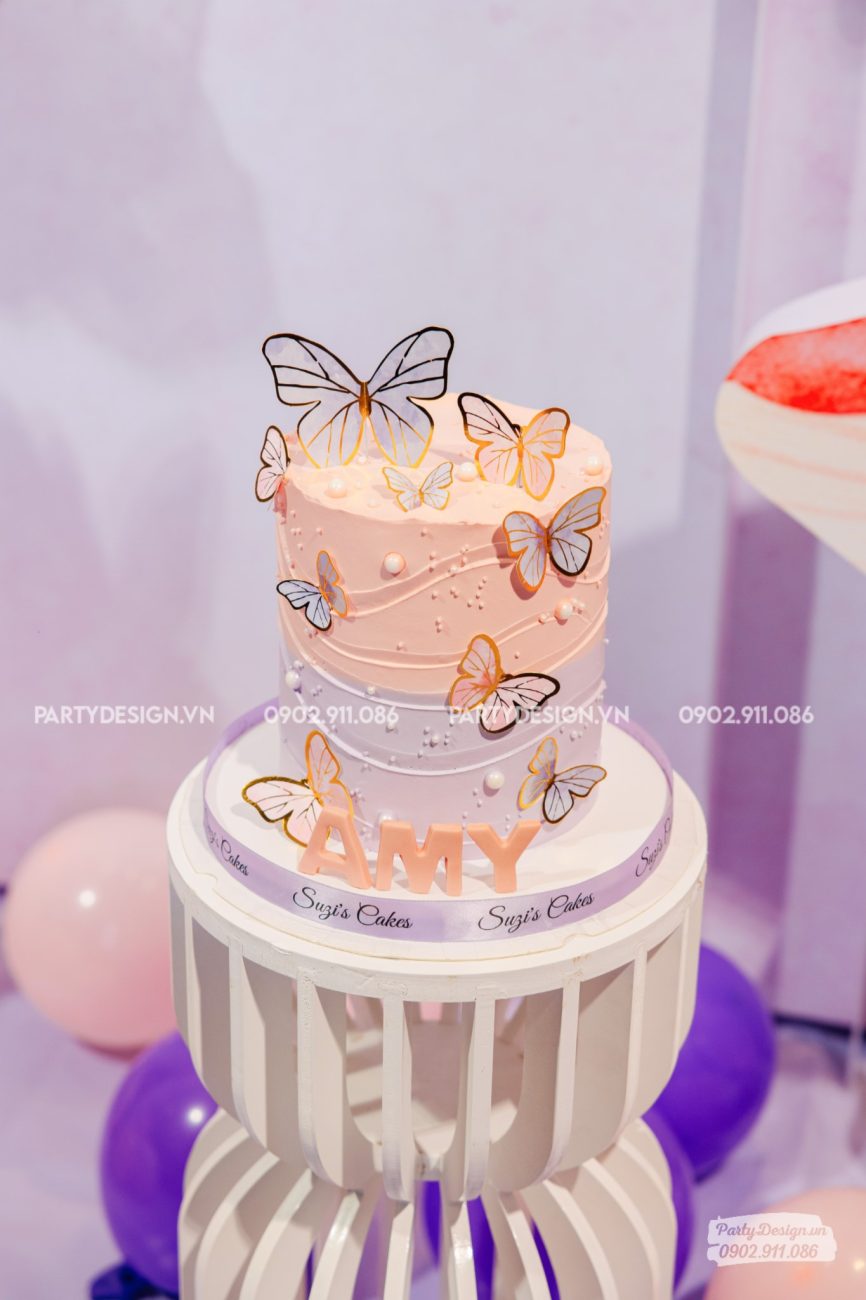 Bánh kem sinh nhật bé chủ đề thiên thần và bướm, màu hồng cam