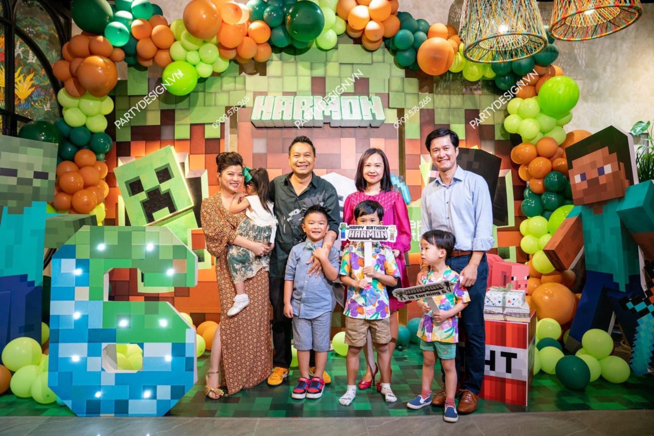 Trang trí sinh nhật chủ đề Minecraft - bé Harmon (5)