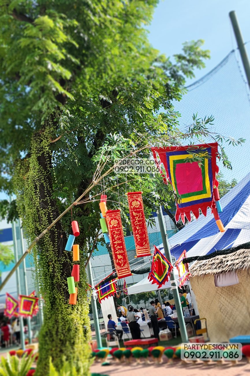 Cây nêu trang trí ngày Tết cổ truyền tại BVIS Hồ Chí Minh