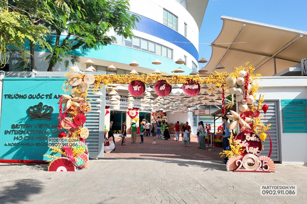 Trang trí Cổng Tết cổ truyền (2)